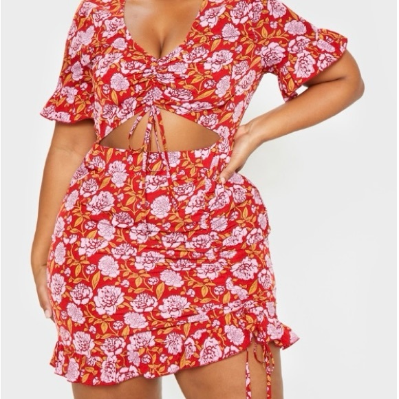 PrettyLittleThing Dresses & Skirts - Nwt- pretty little thing floral dress